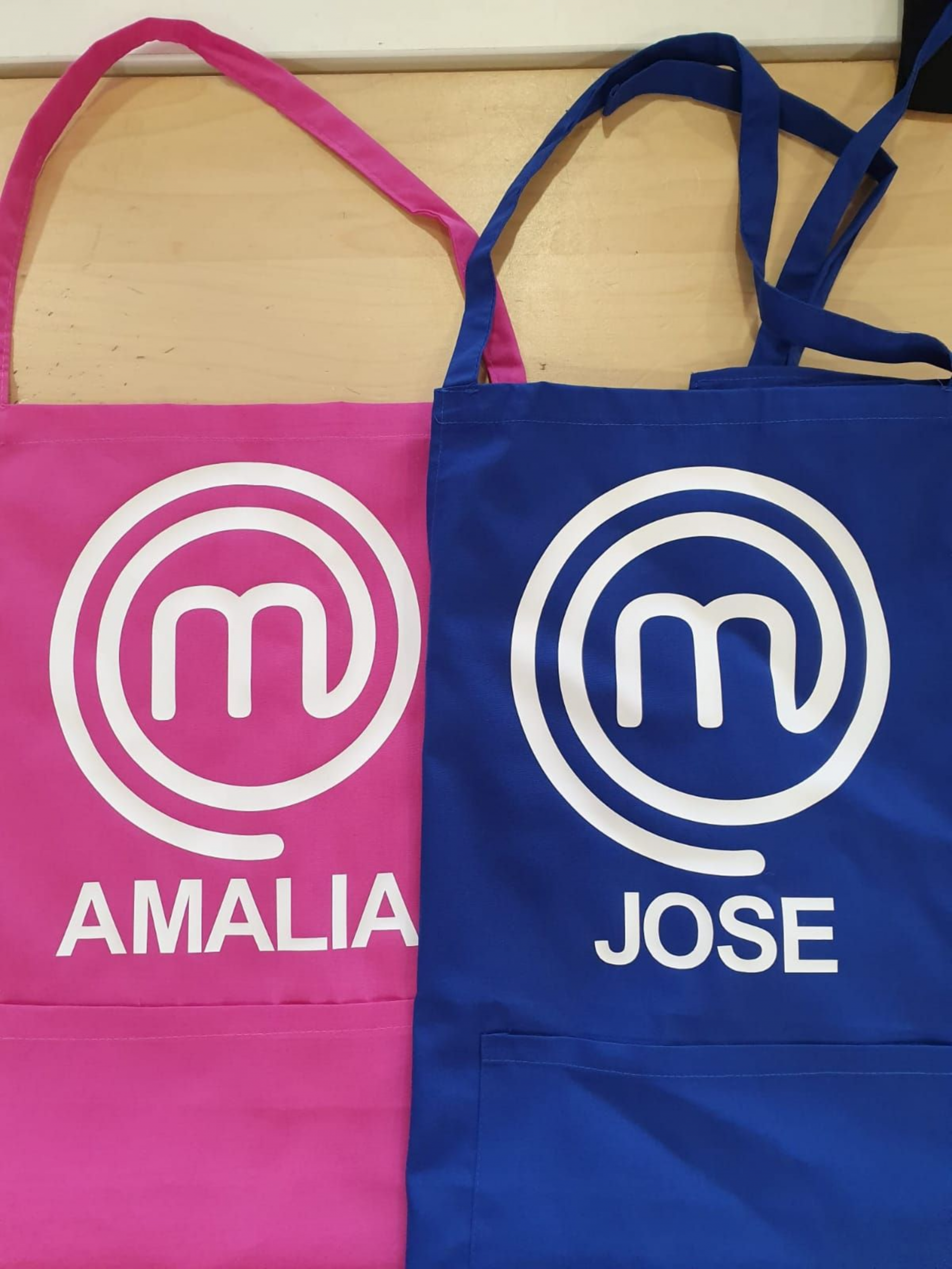 Delantal Personalizado tela algodón y poliéster varios colores Ref: 4746 - Imagen 4