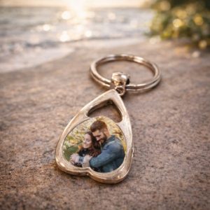 Llavero metálico personalizado (corazón)