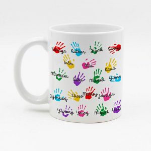 Taza de cerámica regalo para profe, regalo fin de curso, personalizada con nombres de los alumnos