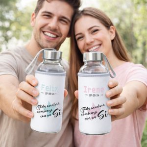 Pack 2 Botellas bidón de cristal con funda de tela personalizada, Boda, toda aventura comienza con un sí