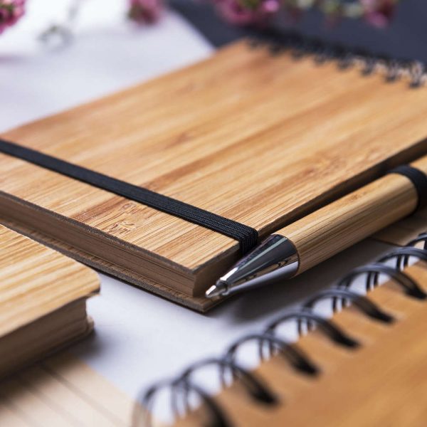 Libreta con bolígrafo bambú tamaño A6, Ref.: 6018 - Imagen 2