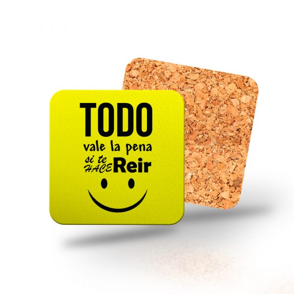 Posavasos de madera cuadrado, vale la pena si te hace reir