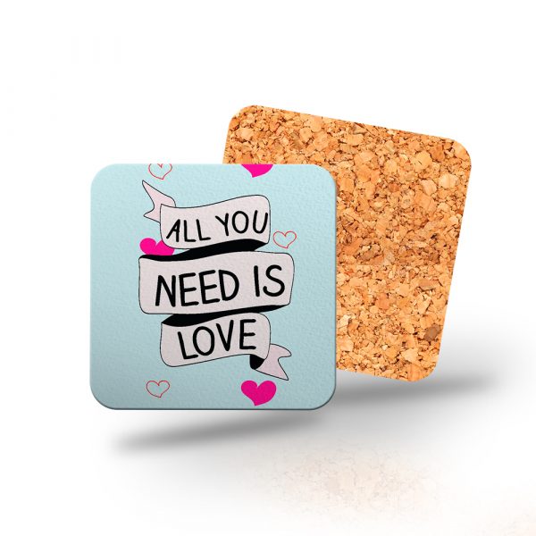 Posavasos de madera cuadrado, all you need is love